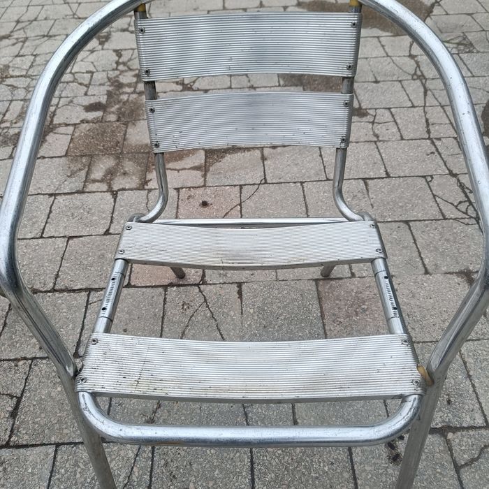 Стул садовый алюминиевый.