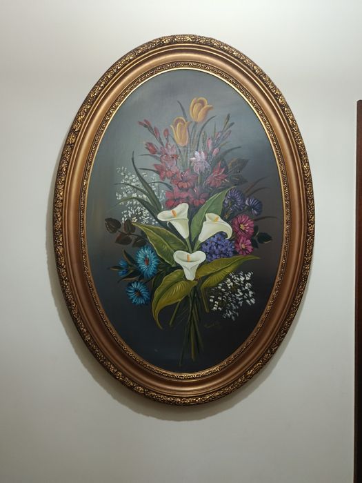 Quadros muito bonitos em estado quase novo.Um floral outro  alusivo a frutas!