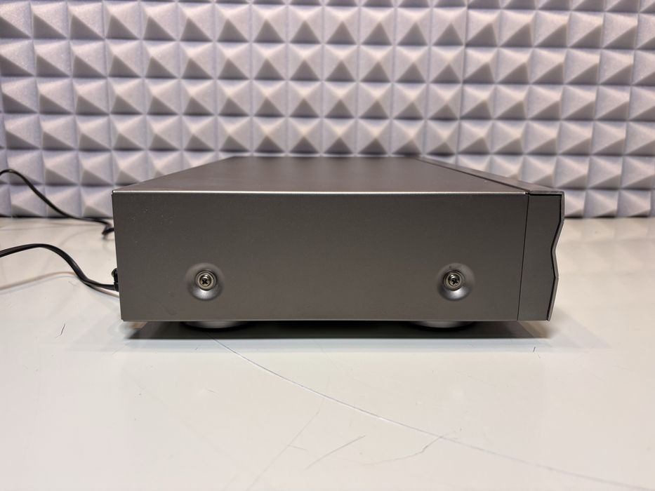 Odtwarzacz CD Yamaha CDX 493