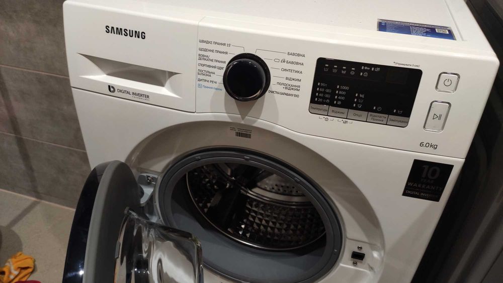 Пральна машинка Samsung WW60J30G03WDUA