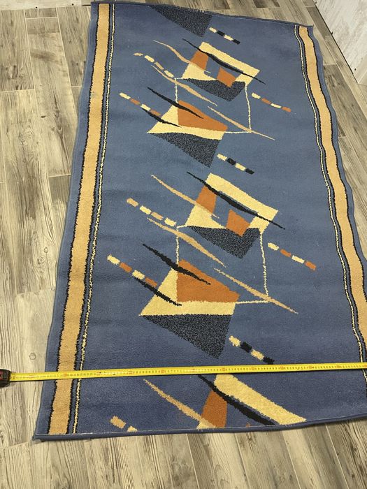 Продам ковры,ковровые дорожки разных размеров в отличном состоянии