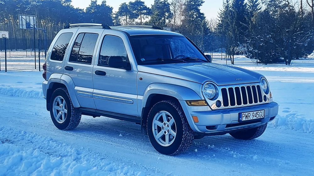 Jeep Cherokee Zdrowy Cherokee Dużo zdjęć podwozia