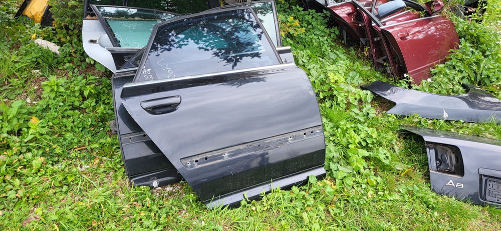 Drzwi Audi A 8  LC9Z Przód tył lewe Prawe szyba winda Zamek Klamka