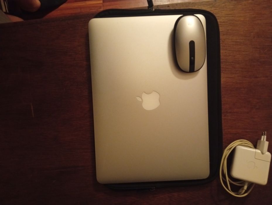 Mac book 12 pro  s491932122811607041