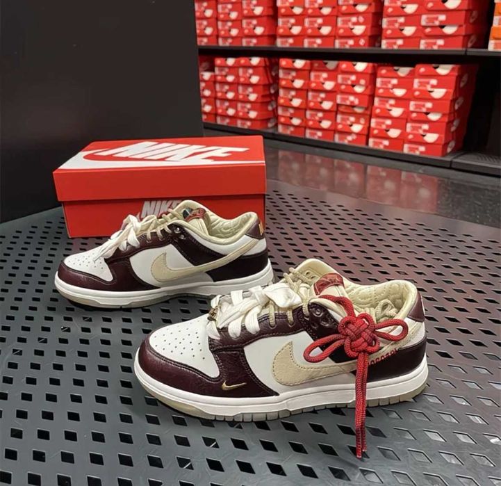Найк Данк год змеи 37р Nike Dunk low LX "Year of the Snake"