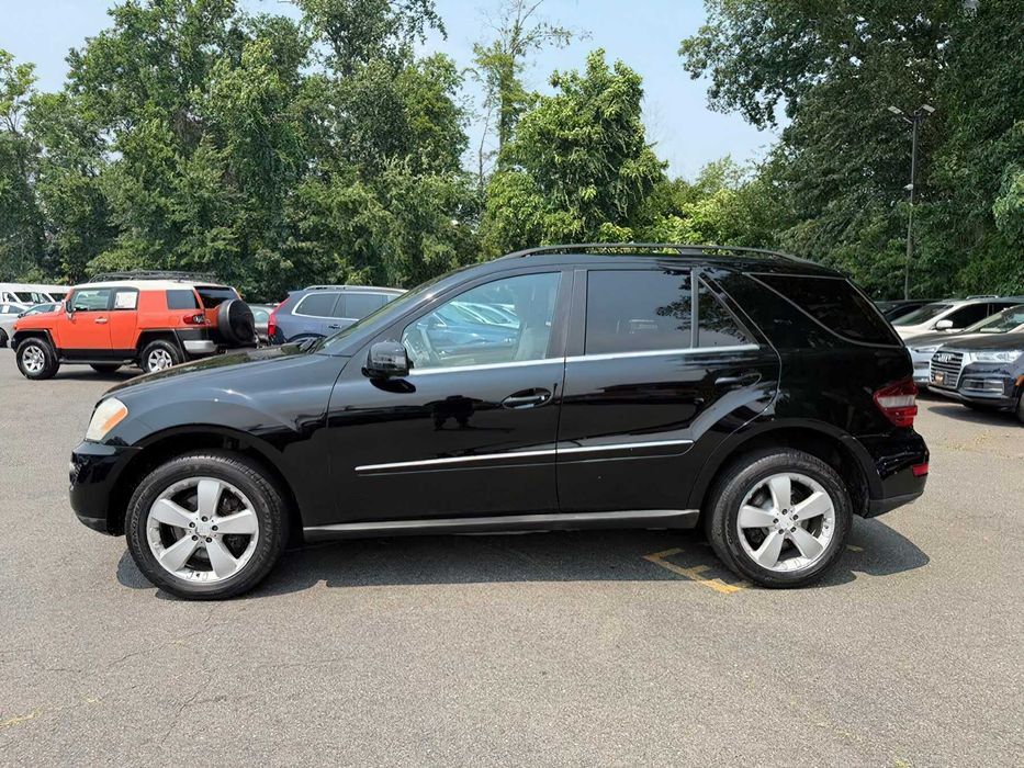 Mercedes-Benz M-Class ML 350 4MATIC      2011