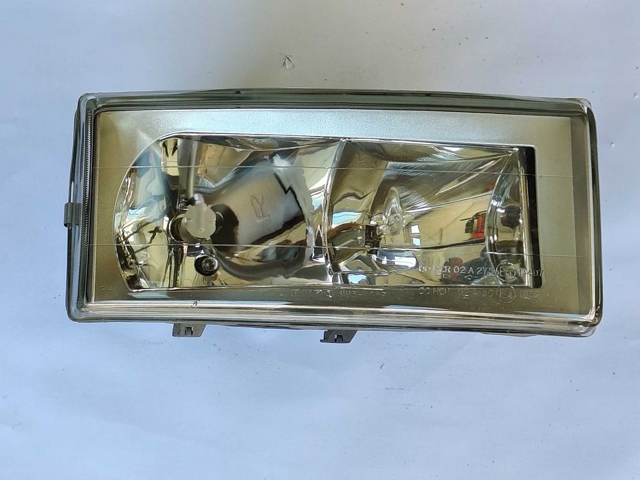 Lampa prawy przód Iveco Daily Depo