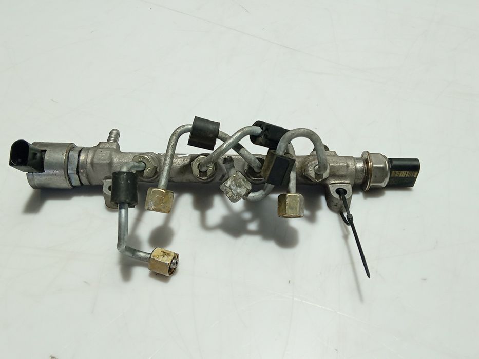 Rampa de injeção VOLKSWAGEN Golf VII (5G1, BQ1, BE1, BE2)