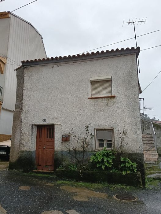Casa de Montanha (pronta a finalizar)