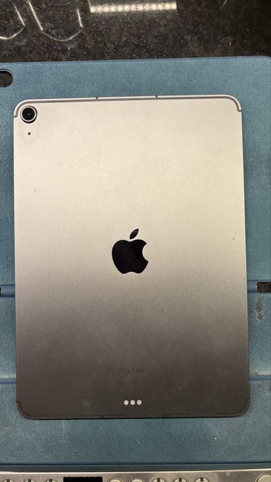 iPad AIR 5 64gb WiFi + 5G