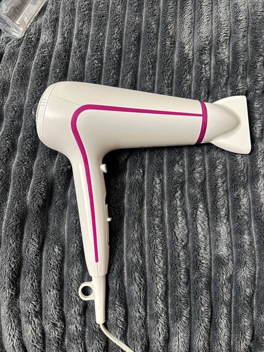 Фен Philips ThermoProtect 1800w