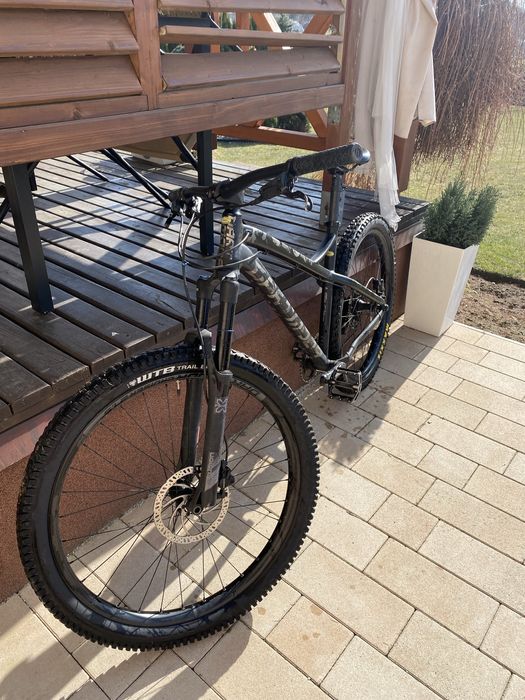 Dartmoor primal evo 27.5 L 2020r.