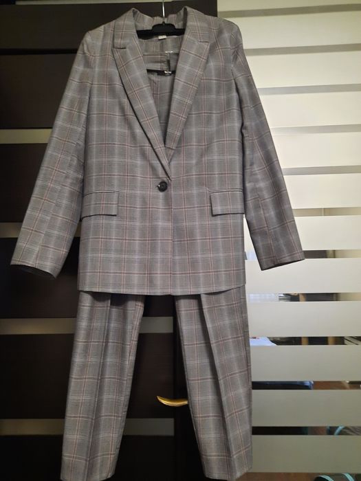 Костюм жіночий брючний