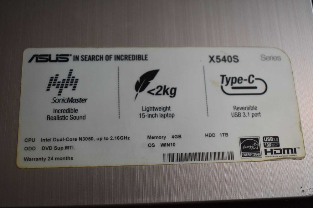 Laptop Asus x540s.