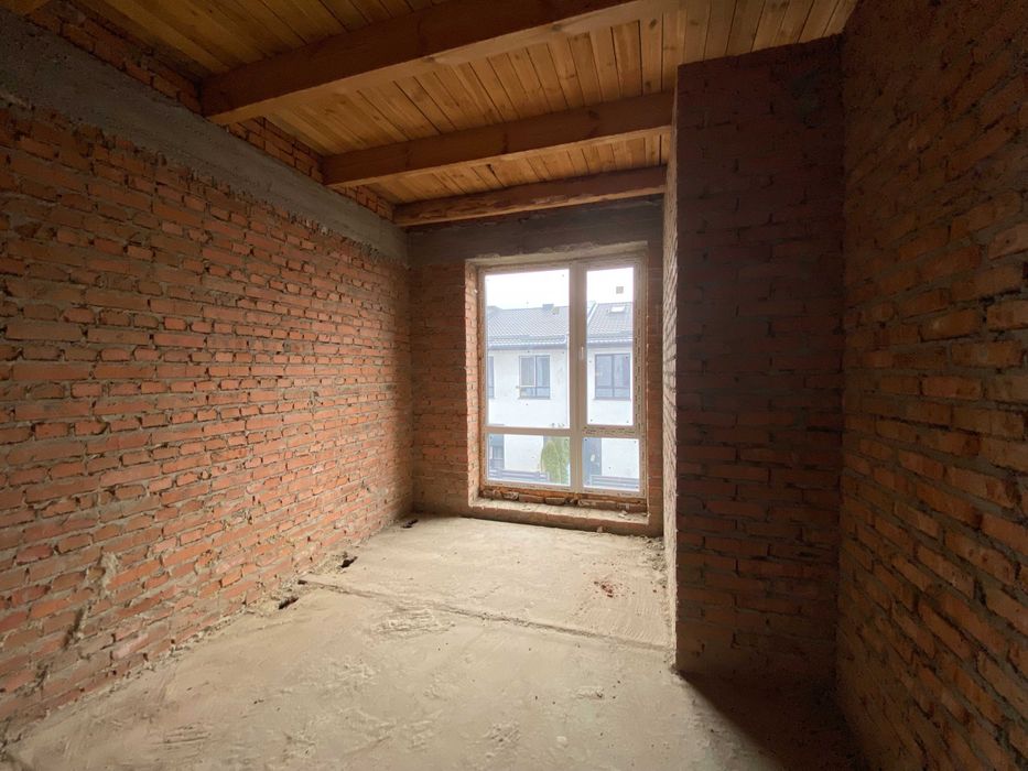 Цегляний таунхаус 81 м2. 5 км. від Києва. З документами. Без комісії