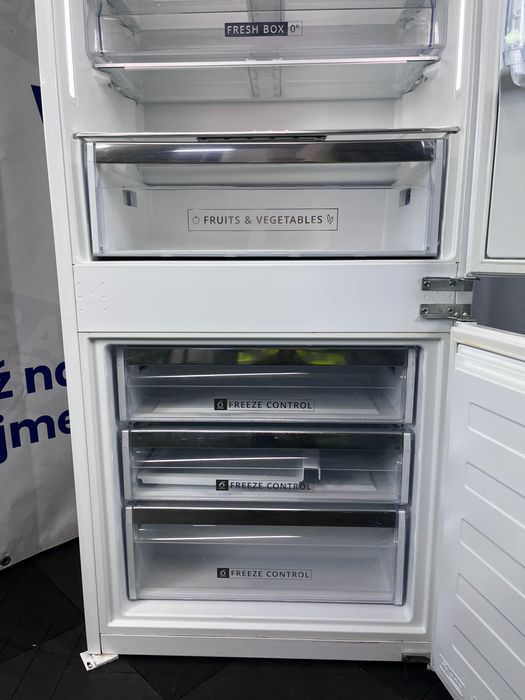 Lodówka-Do Zabudowy Whirlpool  No Frost 193Cm/A++/Dostawa/Gwarancja