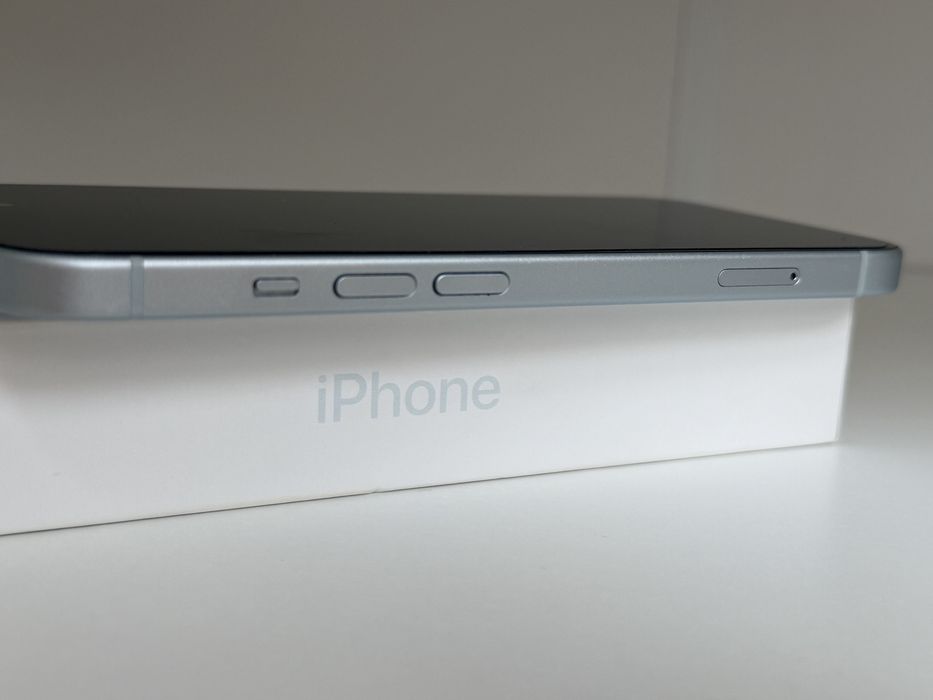 Iphone 15 128GB niebieski