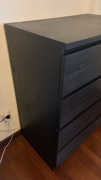 Comoda/ movel preto 4 gavetas
