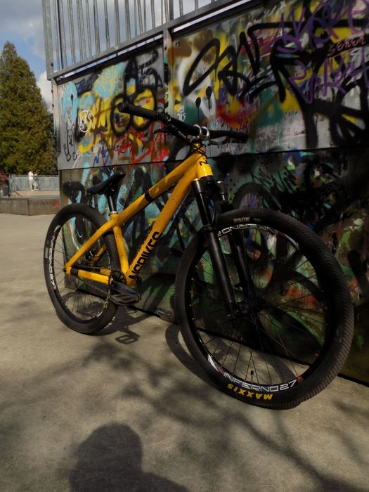Ns decade v2 Yellow splash