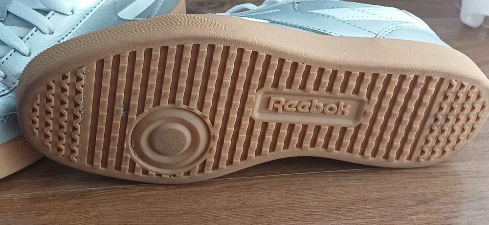 Reebok Smasg Edge srebrne r. 39