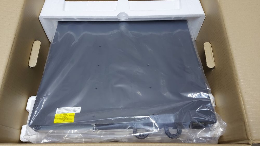 Cisco RPS 2300 (PWR-RPS2300) + PSU 750W (C3K-PWR-750WAC) — NOVO