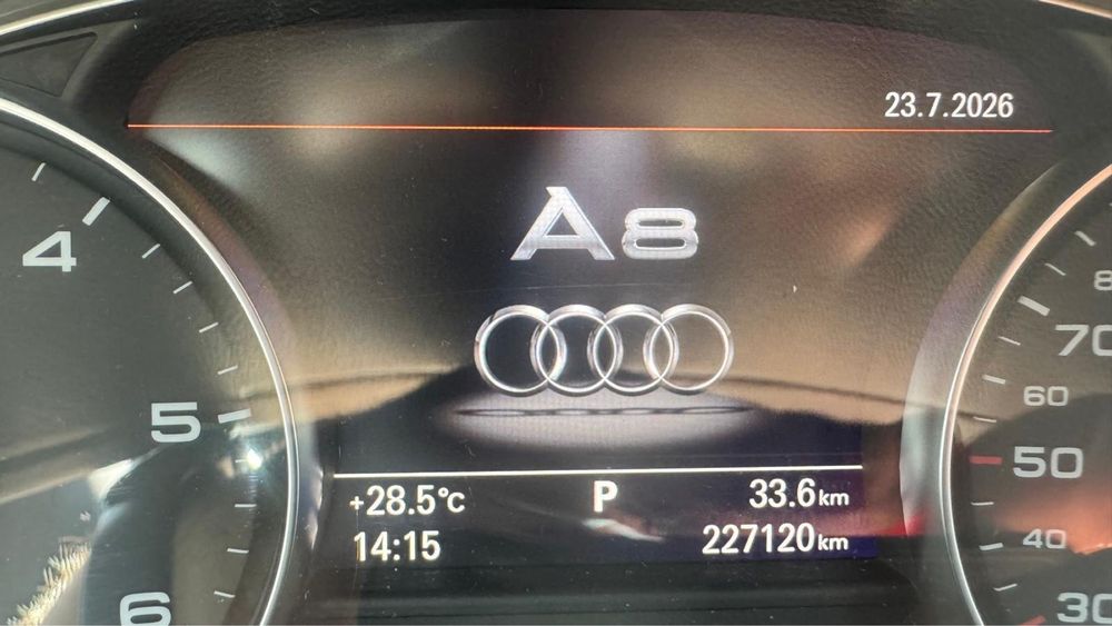 Audi A8 — fotografia 9
