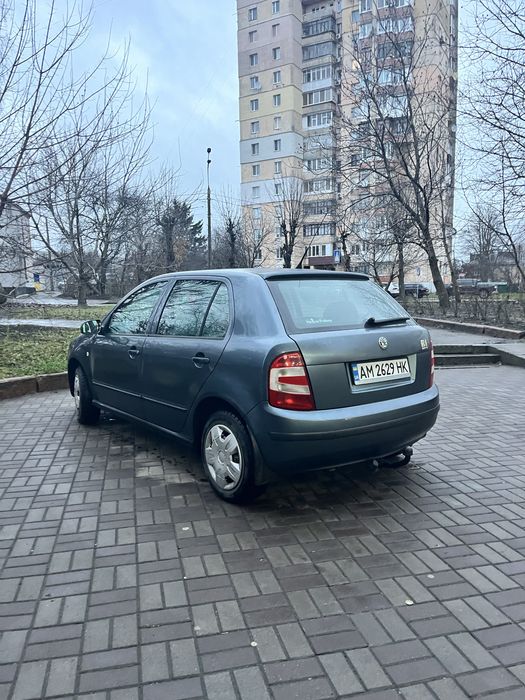 Skoda fabia 2004 рік