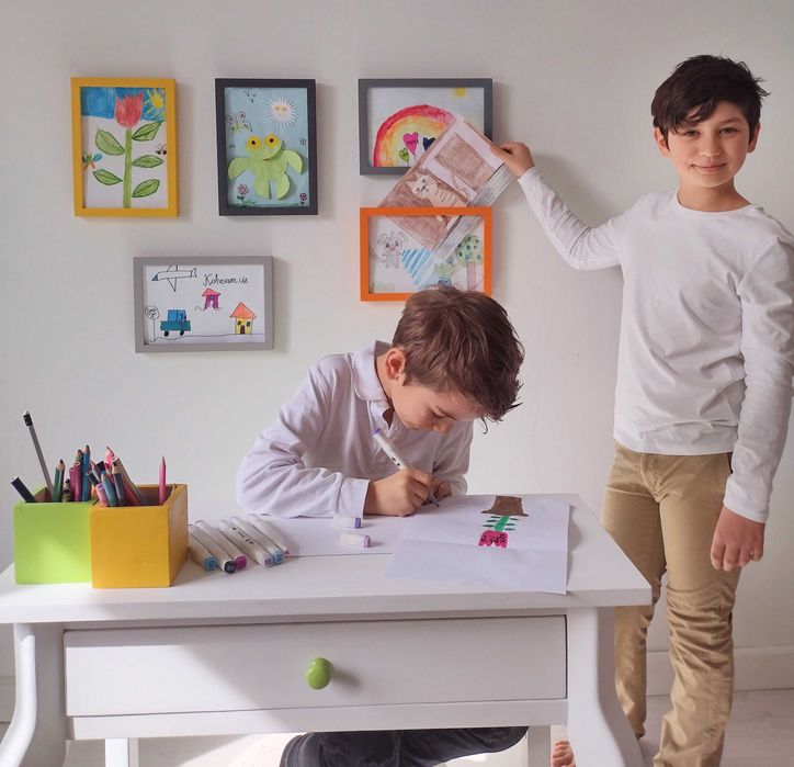 Ramka na rysunki dziecka A4 prace 3D Obrazki zdjęcia ŻÓŁTA