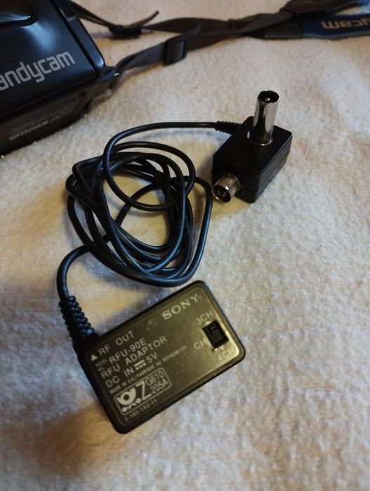 Câmara de filmar Sony CCD F550 E