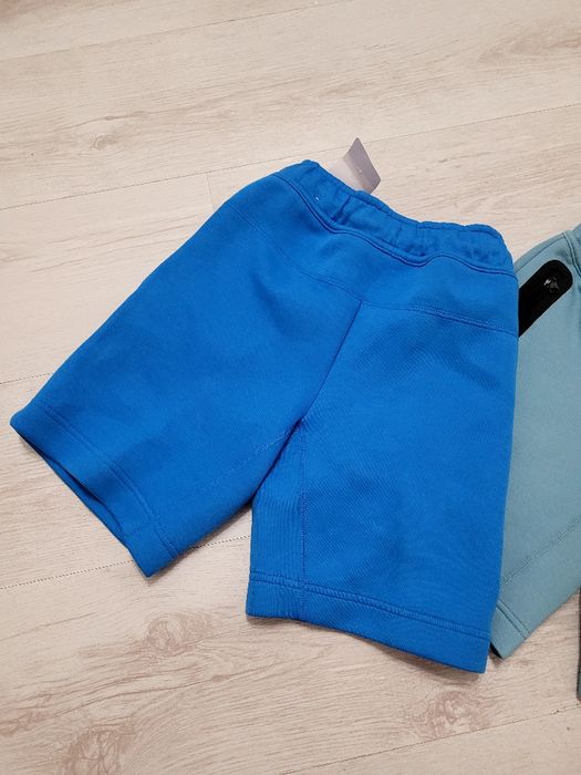 Шорти дітячі NIKE Sportswear Tech Fleece нові original