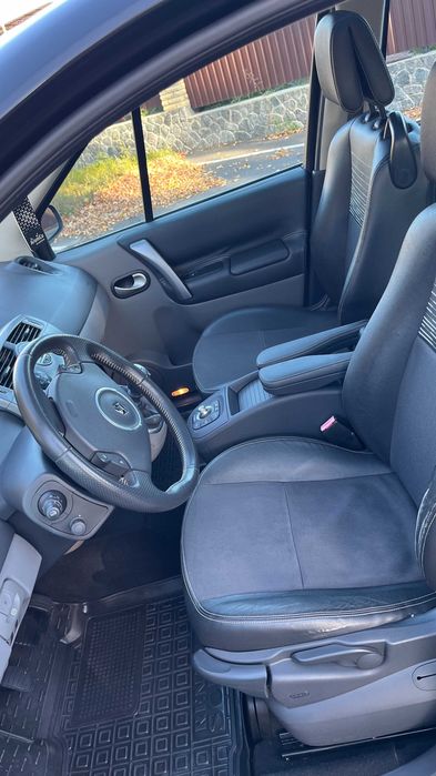 Renault Scenic II (довга база)