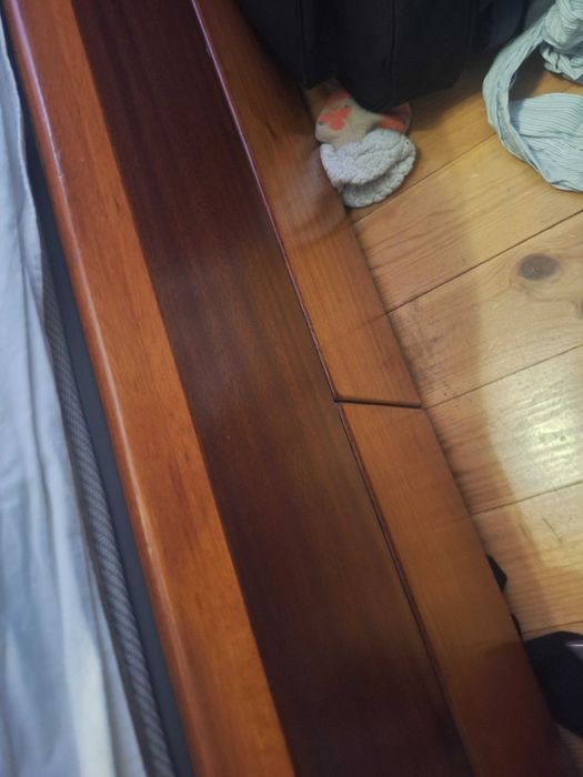 Cama usada e compacta