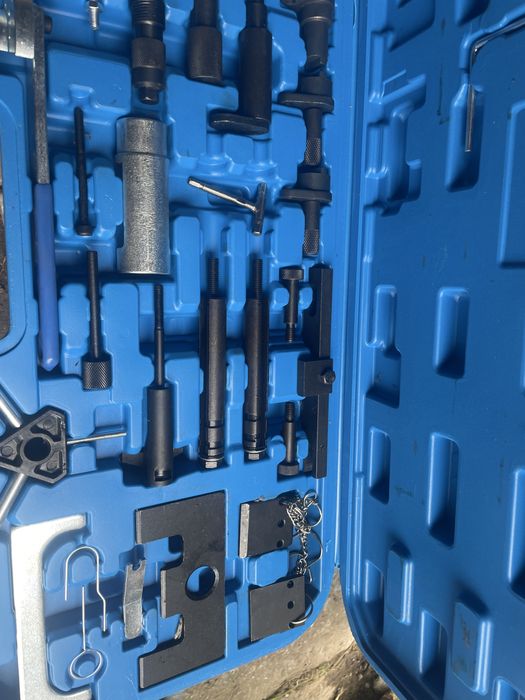 Набрі для заміни ГРМ