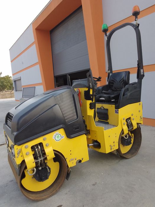 Cilindro BOMAG (Apenas 377 h)