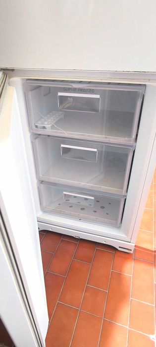 Frigorífico Hotpoint Ariston