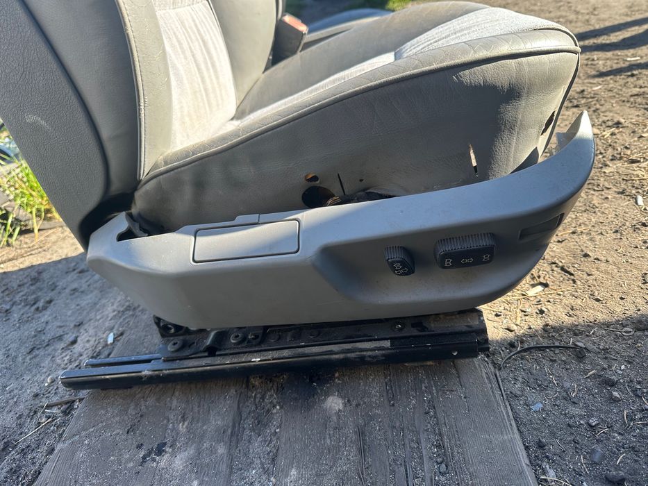 Fotele polskora BMW E38 szare komplet elektryczne boczki kanapa
