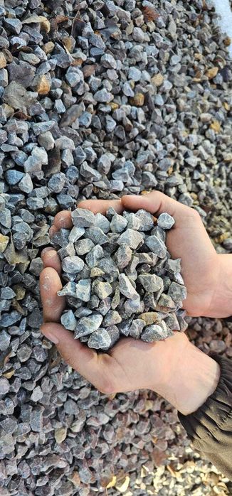 grys szary, kamień do ogrodu, naturalny, ozdobny, ogrodowy, hurt