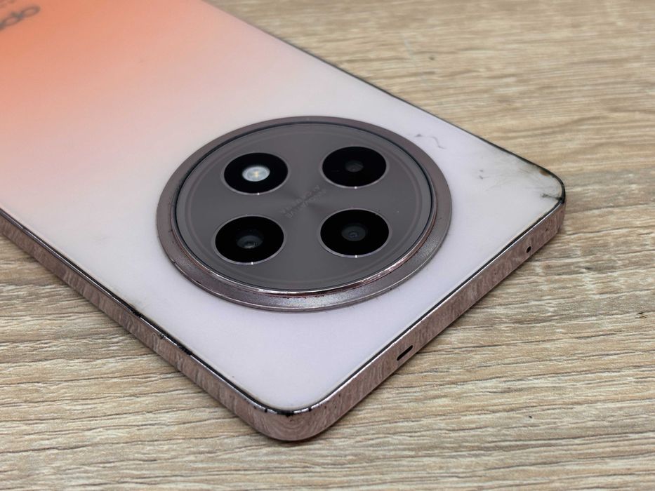 Smartfon Oppo Reno12 FS - 8/512gb - OPIS okazja
