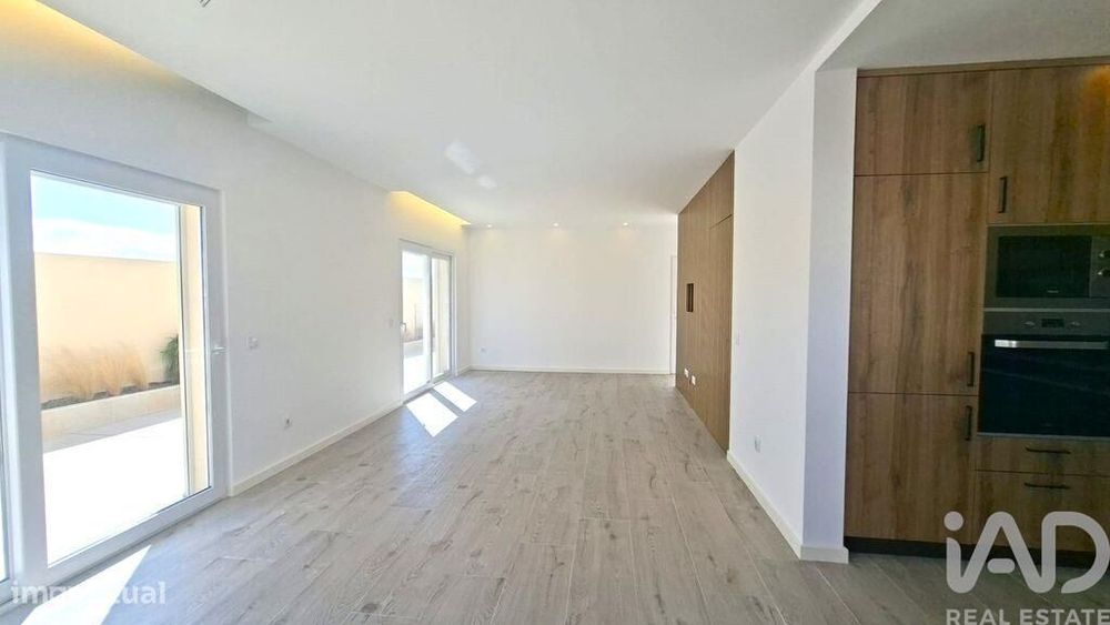 Casa / Villa T2 em Atouguia da Baleia de 100 m2