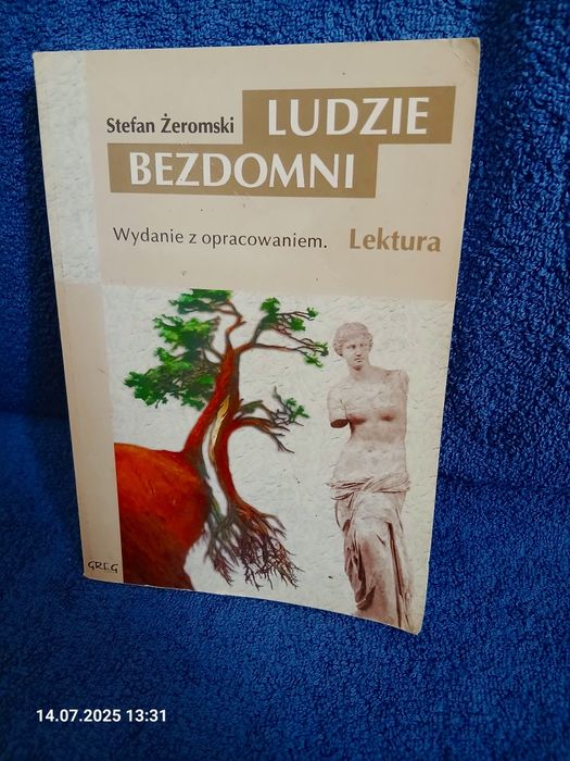 Ludzie bezdomni i Dziady z opracowaniem