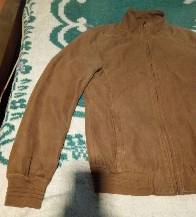 Casaco em camurça tamanho S como novo