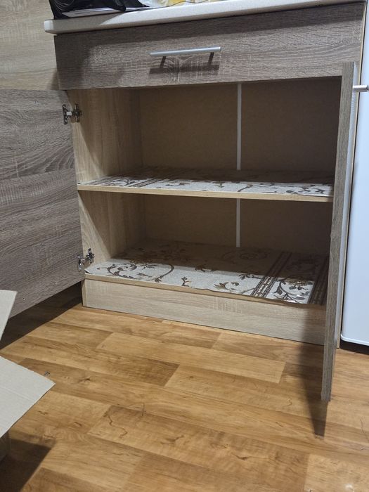 Миникухня с вытяжкой + шкаф