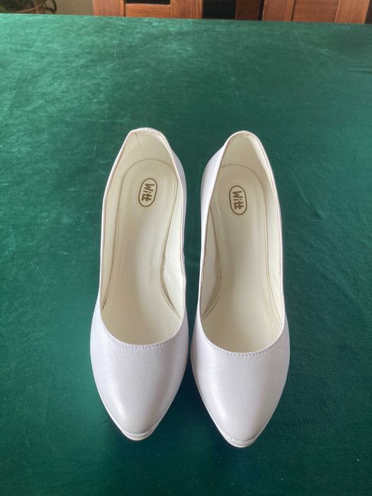 Nowe buty białe 35, 37, 38, 39 wys 10,5 cm wyprzedaż