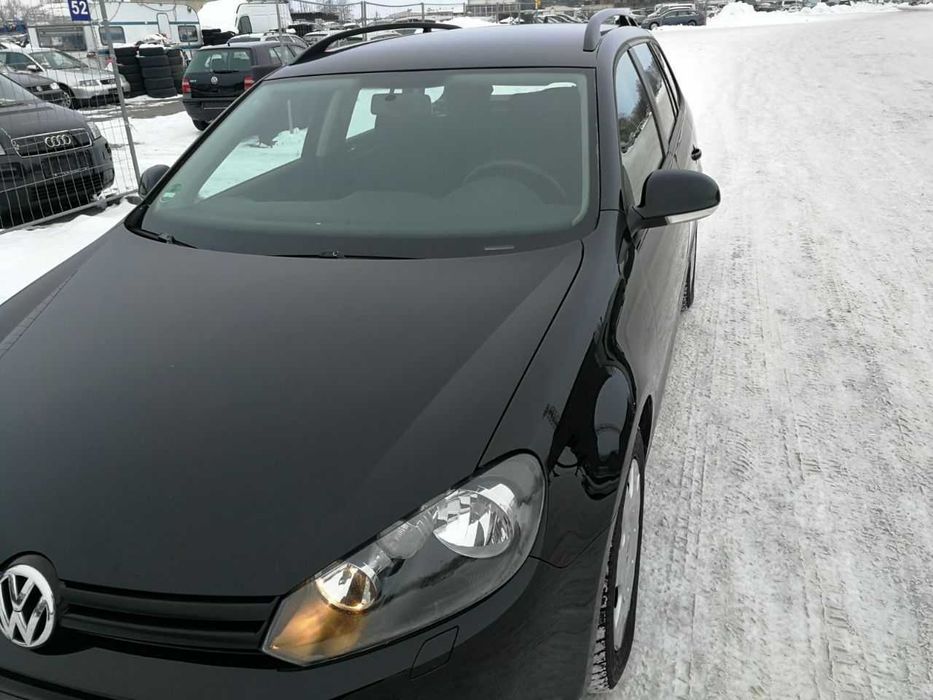 Продам Volkswagen GOLF VI