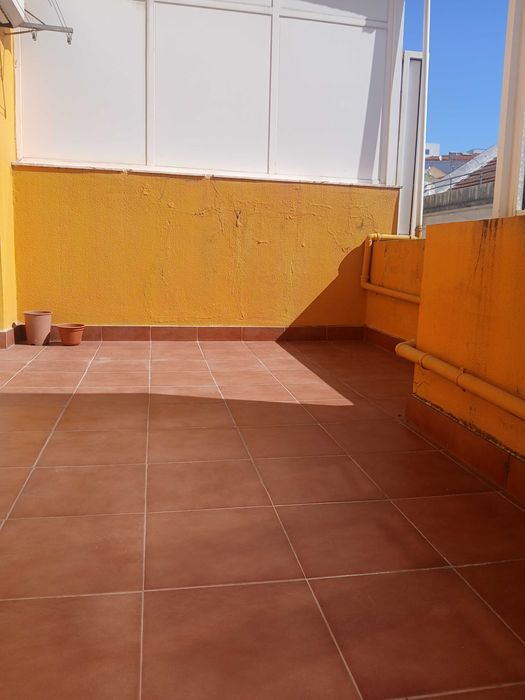 T2 Bairro das Novas Nações - Lisboa - €1.300,00/mês