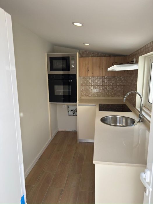 Arrenda-se T1 em Caparide