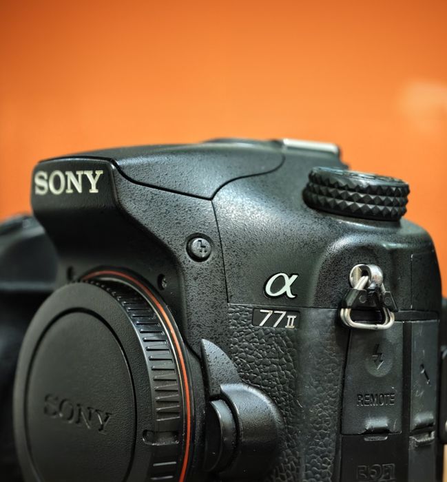 Sony SLT-A77 II (A77M2) + подарунок