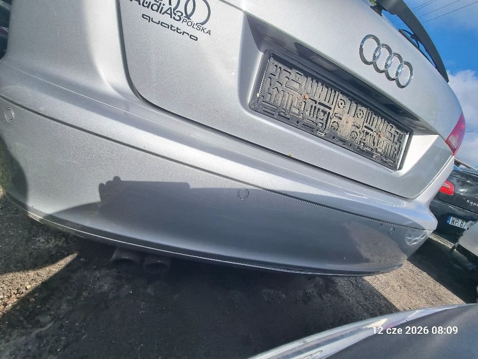 Zderzak tył Audi A3 8P Sportback 5d PDC LX7W