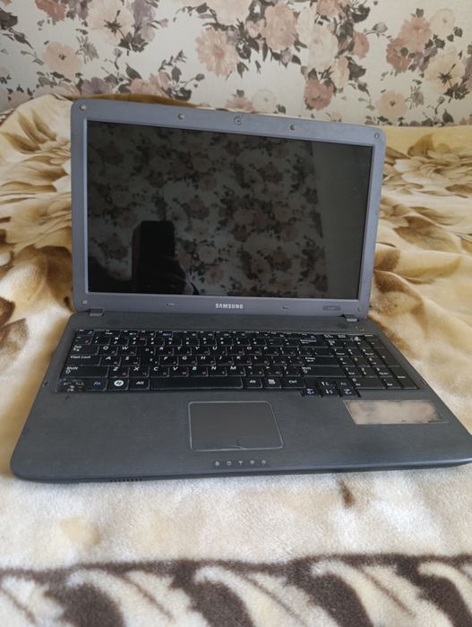 Ноутбук Samsung R 528