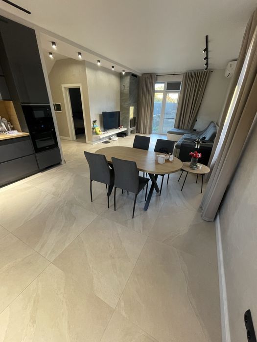 Продам дуплекс,дом Погребы, Зазимье ул.Пасиченка Андрея